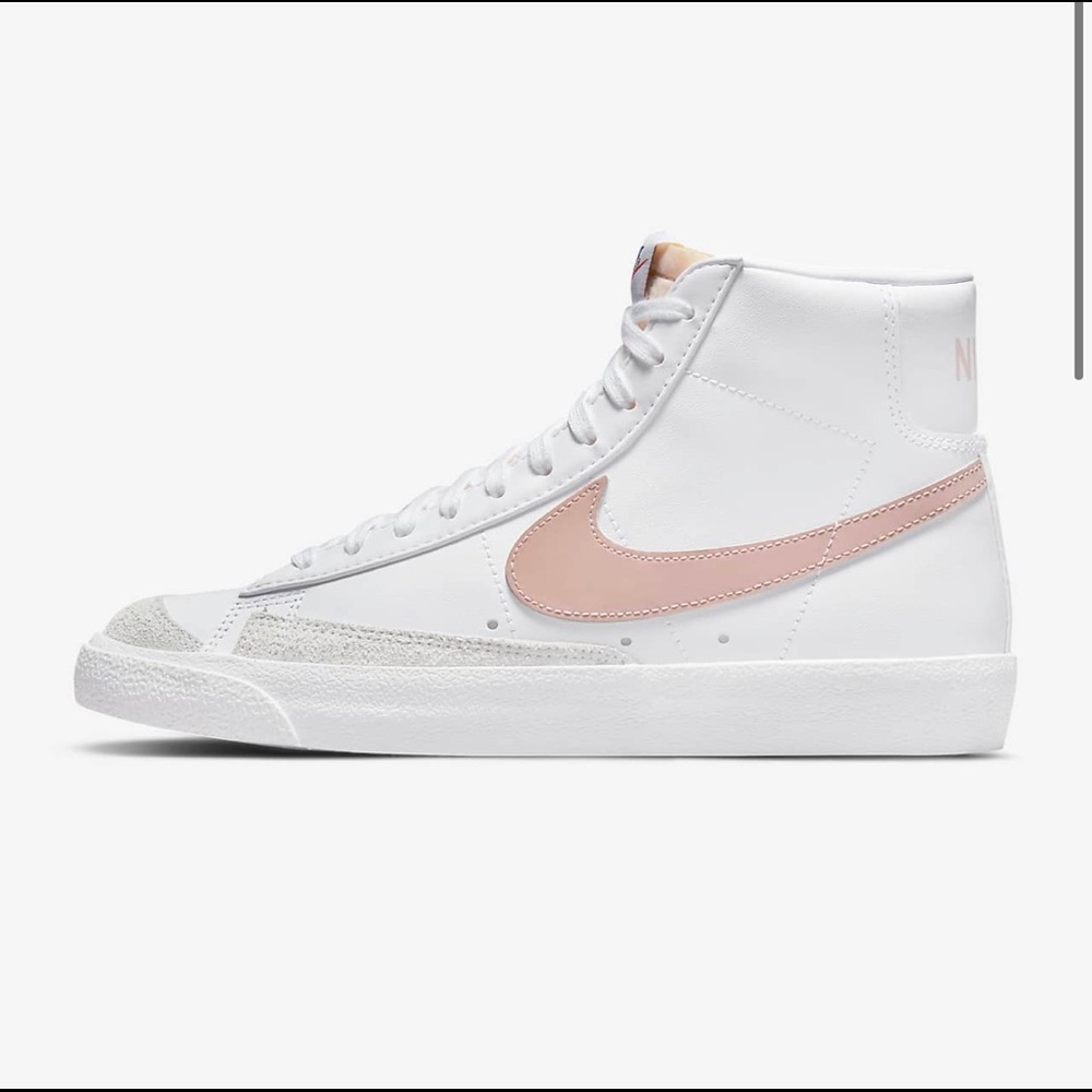 Nike Blazers Mid 77 Pink & White